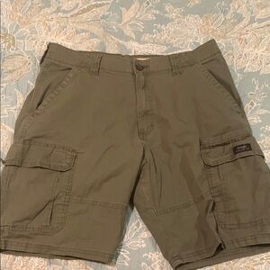 Men's Olive Cargo Shorts